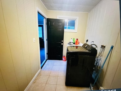 11 Doane St unit 1, Fitchburg, MA 01420 - photo 4