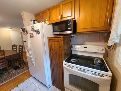 21 Spaulding St unit 3, Milford, NH 03055 - photo 7