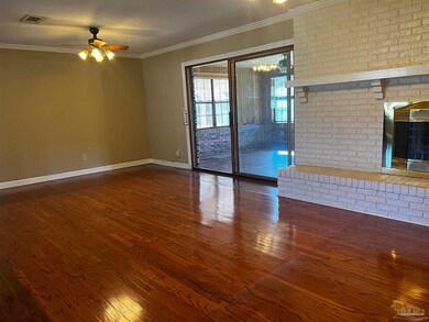 2403 Belleflower Rd, Pensacola, FL 32526 - photo 7