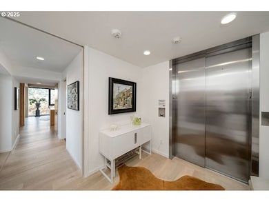 12 NE Fremont St unit 3E, Portland, OR 97212 - photo 3