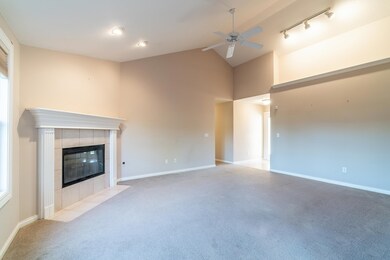 6717 Creekwood Ln, Fort Wayne, IN 46835 - photo 6