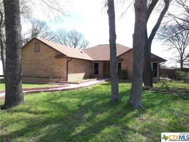 1106 Hawk Trail, Copperas Cove, TX 76522 - photo 2