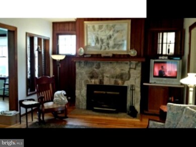 1021 Park Ave, Collingswood, NJ 08108 - photo 3