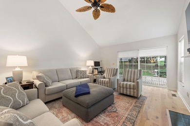 3006 Towne Commons Dr, Valparaiso, IN 46385 - photo 6