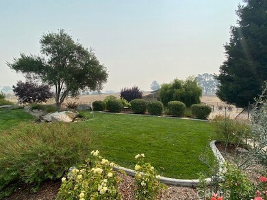 845 Climbing Tree Ln, Templeton, CA 93465 - photo 5