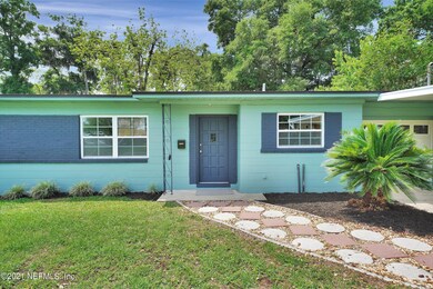 5710 Cedar Forest Dr S, Jacksonville, FL 32210 - photo 4