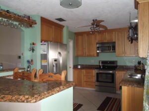 9622 Stones River Kitchen