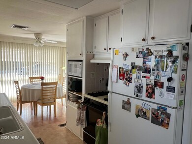 2426 N Snead Dr, Mesa, AZ 85215 - photo 4