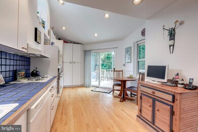 4231 47th St NW, Washington, DC 20016 - photo 4