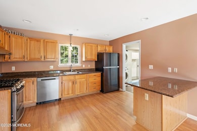 431 W Park Ave, Oakhurst, NJ 07755 - photo 6