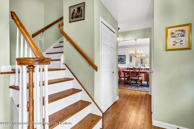 19 Circle Ln Little Silver NJ-large-006-