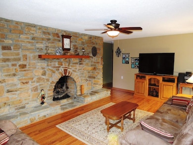 1060 Old Highway 70, Crossville, TN 38572 - photo 5