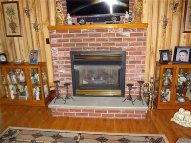 28 E 2nd Ave, Latrobe, PA 15650 - photo 7