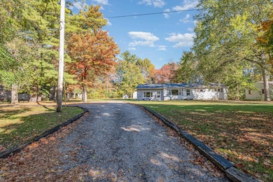 4512 W Wackerly St, Midland, MI 48640 - photo 2