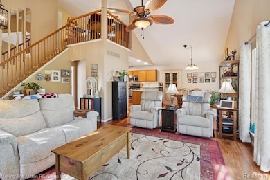 13621 Chinkapin Dr unit 6, Belleville, MI 48111 - photo 4