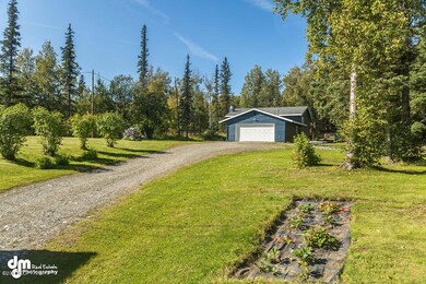 Driveway_DMD_9556-SMALL