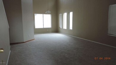 2 Formal Living_Family Room