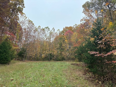 1511 E Richland Dr, Bloomington, IN 47408 - photo 4