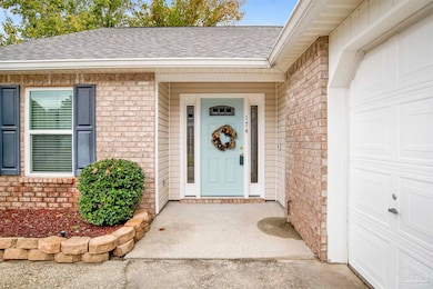 174 Mirabelle Cir, Pensacola, FL 32514 - photo 2