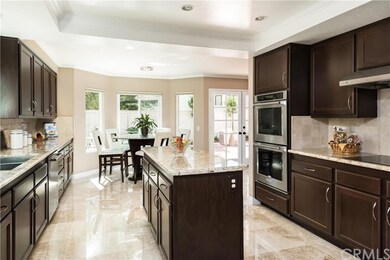 Perfect Open Kitchen to cook or a place for family