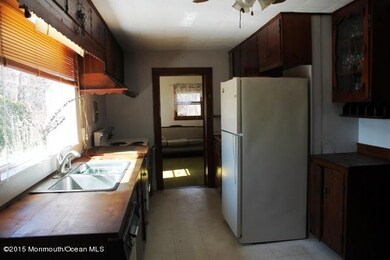 248 Gordons Corner Rd, Marlboro, NJ 07746 - photo 4