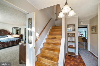 4935 Chester Creek Rd, Brookhaven, PA 19015 - photo 2