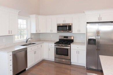 44 Acropolis Rd, Lowell, MA 01854 - photo 2