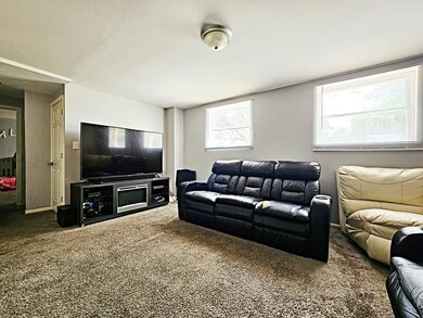 3610 Peach Grove Ln, Hazel Crest, IL 60429 - photo 7