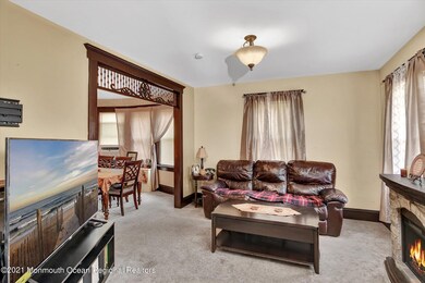 724 Roosevelt Ave, Carteret, NJ 07008 - photo 6