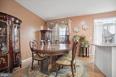 15406 Elizabeth Burbage Loop, Woodbridge, VA 22191 - photo 4