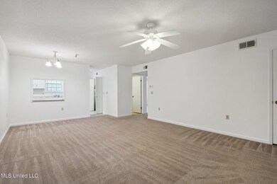 515 Third St unit 9, Bay Saint Louis, MS 39520 - photo 5