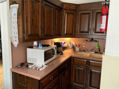 36 Wilson Ave, Woonsocket, RI 02895 - photo 7