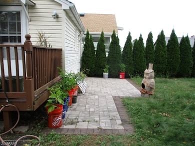 19 N 8th St, Kenilworth, NJ 07033 - photo 3