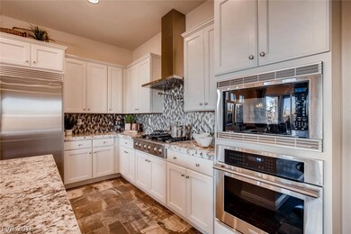 Model Kitchen