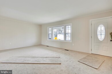 2706 Keystone Ln, Bowie, MD 20715 - photo 2