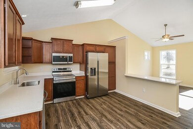 372 Monroe Dr, Colonial Beach, VA 22443 - photo 6