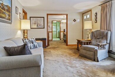 8 Hemenway Rd, Framingham, MA 01701 - photo 4