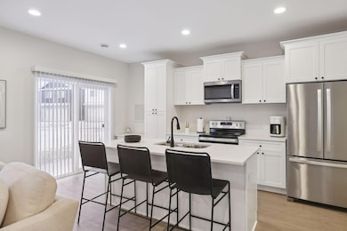 632 Franklin St, Roberts, WI 54023 - photo 5