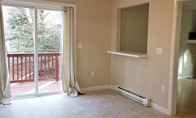 9 Overlook Dr unit R, Derry, NH 03038 - photo 4