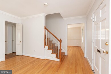 2837 Cleave Dr, Falls Church, VA 22042 - photo 5