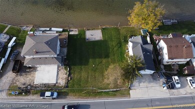 371 E Shore Dr, Whitmore Lake, MI 48189 - photo 6