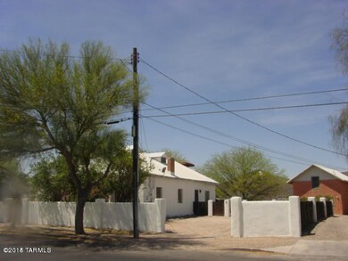 2014_Main_driveway