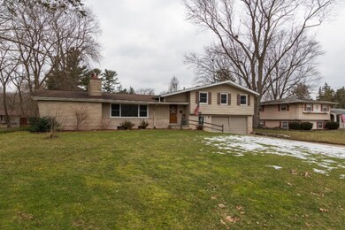 819 Thomas Street-2