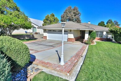 18154 Deer Park Ln, Victorville, CA 92395 - photo 2