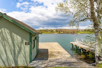 (4)_The Fish House, Paradise Ln. New Har