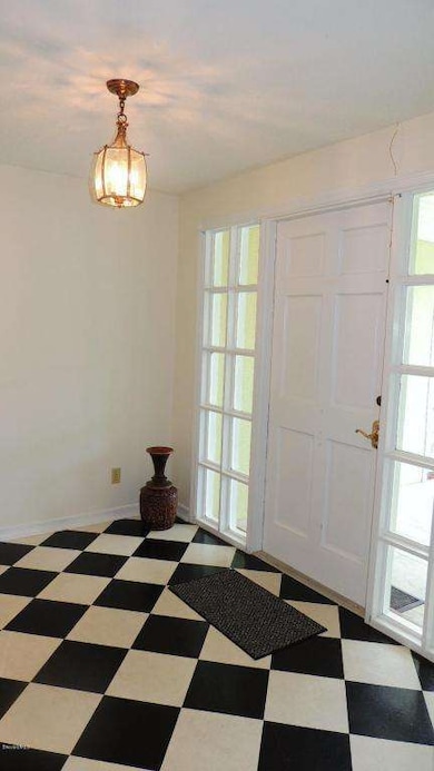60 country club foyer n