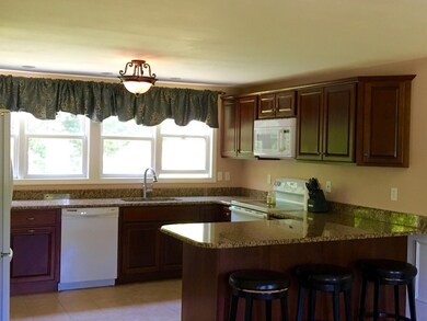 6 Kathryns Way, Sandown, NH 03873 - photo 4