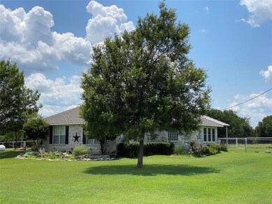 4406 Halo Ct, Granbury, TX 76049 - photo 3