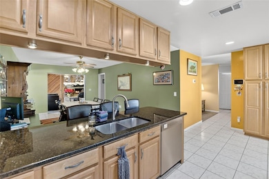 508 Sovereign Ct, Tampa, FL 33613 - photo 7