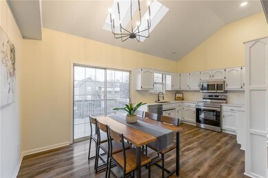 310 W Calico Dr, Raymore, MO 64083 - photo 6